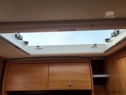 KNAUS Sport 490 Queensbett Nr. 32 (5)