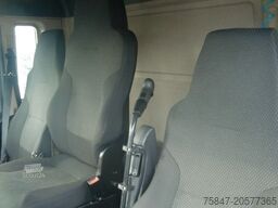 MAN TGS 31.360 8x2-6 Zoeller Moba Hecklader