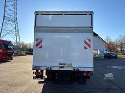 MAN TGL 8.190 Koffer 3-Sitzer
