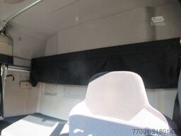 MAN TGX 26.420 / 6 x 2 / XLX