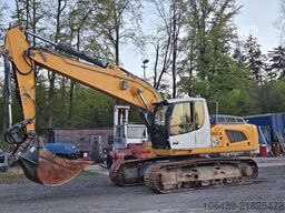 Liebherr R 924 LC