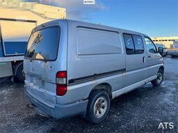 Toyota Hiace 4WD. Lots of rust. 6 seats!