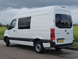 MERCEDES-BENZ SPRINTER 319 L2H2 V6 Dub Cab!