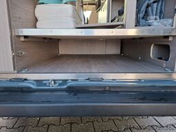 CHALLENGER V217 VIP Road Edition