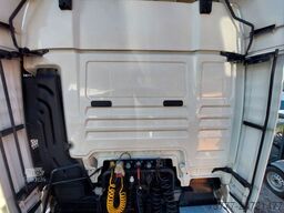 MAN TGX 18.500 XLX-Broken Engine-INTARDER-2 Tanks