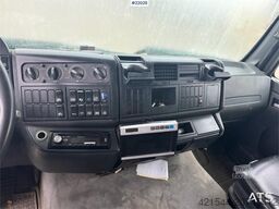 MAN TGL 12.210 4x2 box truck with full side opening