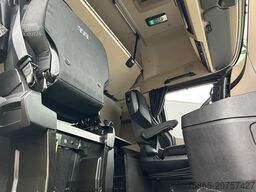 Mercedes-Benz Actros 1845 Gigaspace / Tacho V2 / Blower - PTO...