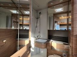 Weinsberg CaraCompact 600 MEG EDITION [PEPPER] Luftfed. HA / Solar / Rollerb.