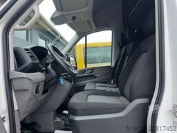 VOLKSWAGEN CRAFTER 2,0 TDI 4 MOTION KAMERA KLIMA AHK RAMPE