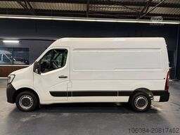 RENAULT Master Kasten L2H2 Klima Tempomat Navi RCAM AHK
