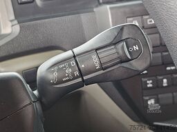 M.A.N. 26.470 TGX GM 6X2/4 ADR