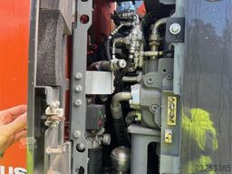Hitachi ZX225 USR LC-6 Tracked Excavator w/ Rototilt, Grad