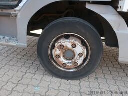 MERCEDES-BENZ Atego 818 1.Hand / Ladeboardwand Nr.1032