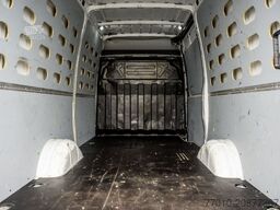 IVECO Daily **35S14V 2.3 L2H2 | Automaat | Euro 6 | Cr