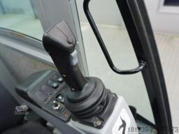 Grove RT550E rough terrain crane / 3000 mth!