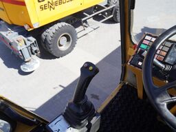 Locatelli Gril 830 C rough terrain crane/ 1700 MTH