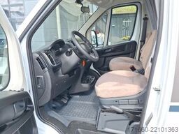 CARADO pro A 464 AUTOMATIK + SAT/TV + NAVI+RFK, MARKISE