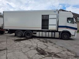 VOLVO FH 480 Kühler mit Kühlanhänger, LBW+Türen