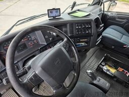 VOLVO FH 480 Kühler mit Kühlanhänger, LBW+Türen