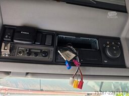 VOLVO FH 480 Kühler mit Kühlanhänger, LBW+Türen