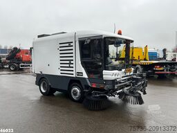 Ravo 580 with 3-rd brush