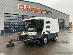 Ravo 580 with 3-rd brush