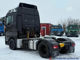 MAN TGX 18.480 XXL 2 Betten Retarder gr. Tankanlage