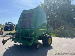 John Deere 864