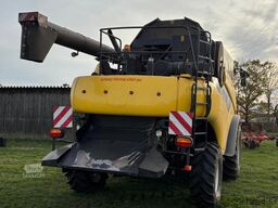 New Holland CR 9070