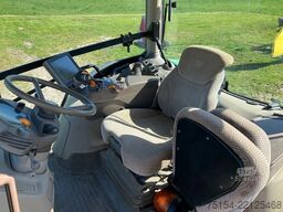 John Deere 6215R