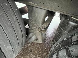 Schmitz Cargobull - 2x Lift Axle - SAF/DISC - Sliding roof - 65.144