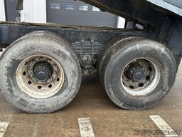 Renault Kerax 370 (LAMES / STEEL SUSP. / BIG AXLE / GRA...