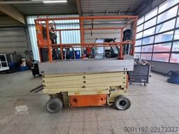 JLG 2630ES