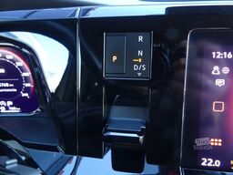 Volkswagen T7 Multivan 2.0 TDI Life lang TAXI 7SITZE/STHZ/AHK/LED