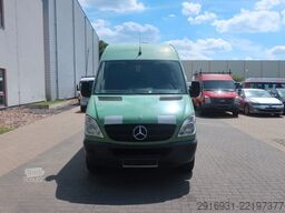MERCEDES-BENZ Nr.241 Sprinter 311CDI AHK / Fahrtenschreiber