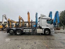 Mercedes-Benz Actros 2543