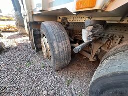 Mercedes-Benz Antos 2532