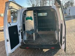 NISSAN NV200 Tüv 07.2026 2x Schiebe Tür AHK SORTIMO