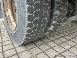 MAN LE 8.140 L2000 Blatt Luftfederung