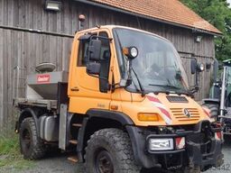 UNIMOG U 300  Winterdienst