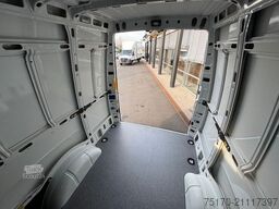 Iveco Daily 35S16 A8 *DoKa*Automatik*AHK*R3.520mm*