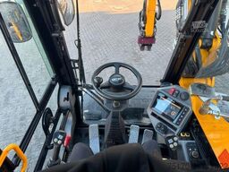 JCB Hydradig HD 110WT / 2022 / nur 999h! / Powertilt