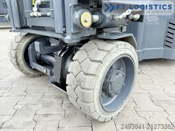 Combilift AISLE MASTER 15E TRIPLEX 5250 FREE-LIFT