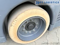 Combilift AISLE MASTER 15E TRIPLEX 5250 FREE-LIFT