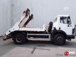 Mercedes-Benz SK 1726 Om 442 V8