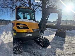 Volvo ECR58D Crawler Excavator – Rototilt – 2 Buckets –