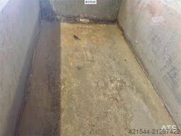 Avant tracked dumper