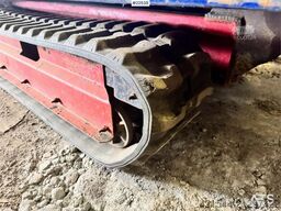 Avant tracked dumper