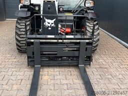 BOBCAT Teleskoplader TL 25.60