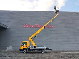 Nissan Cabstar 35.12 NT400 GSR E179T